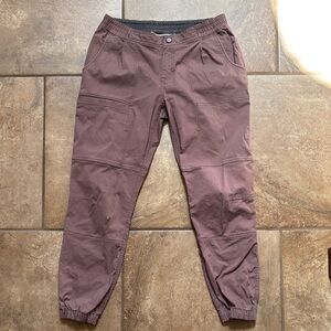 Mountain Hardwear Women’s Jogger Cargo Pants - Brown